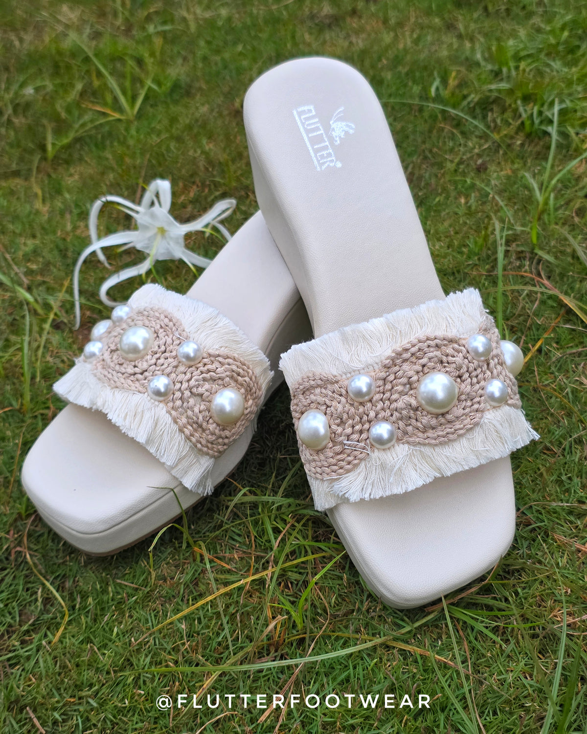 Artisanal Pearly White Fringe Heels