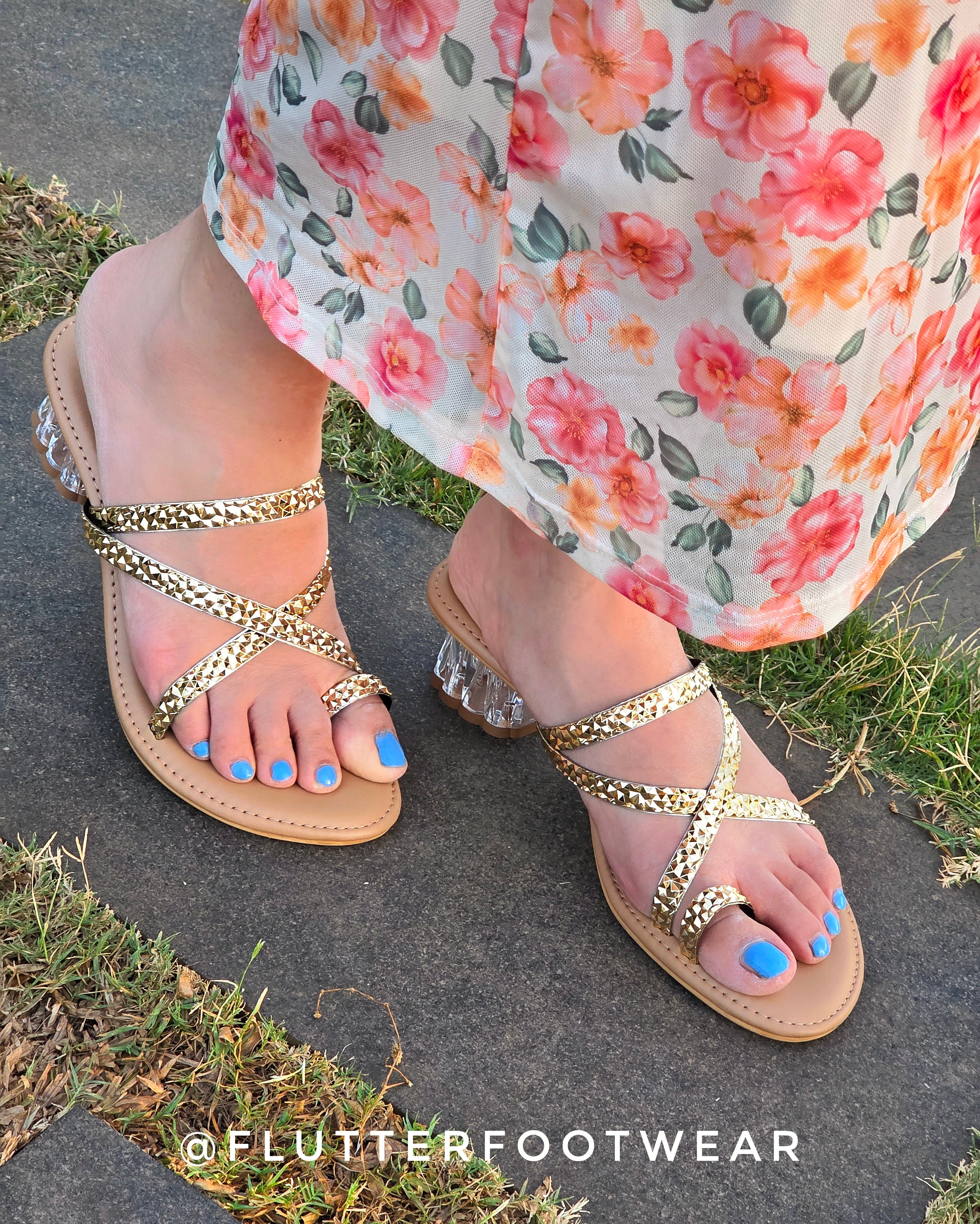 Aureate Sand Dune Textured Heels