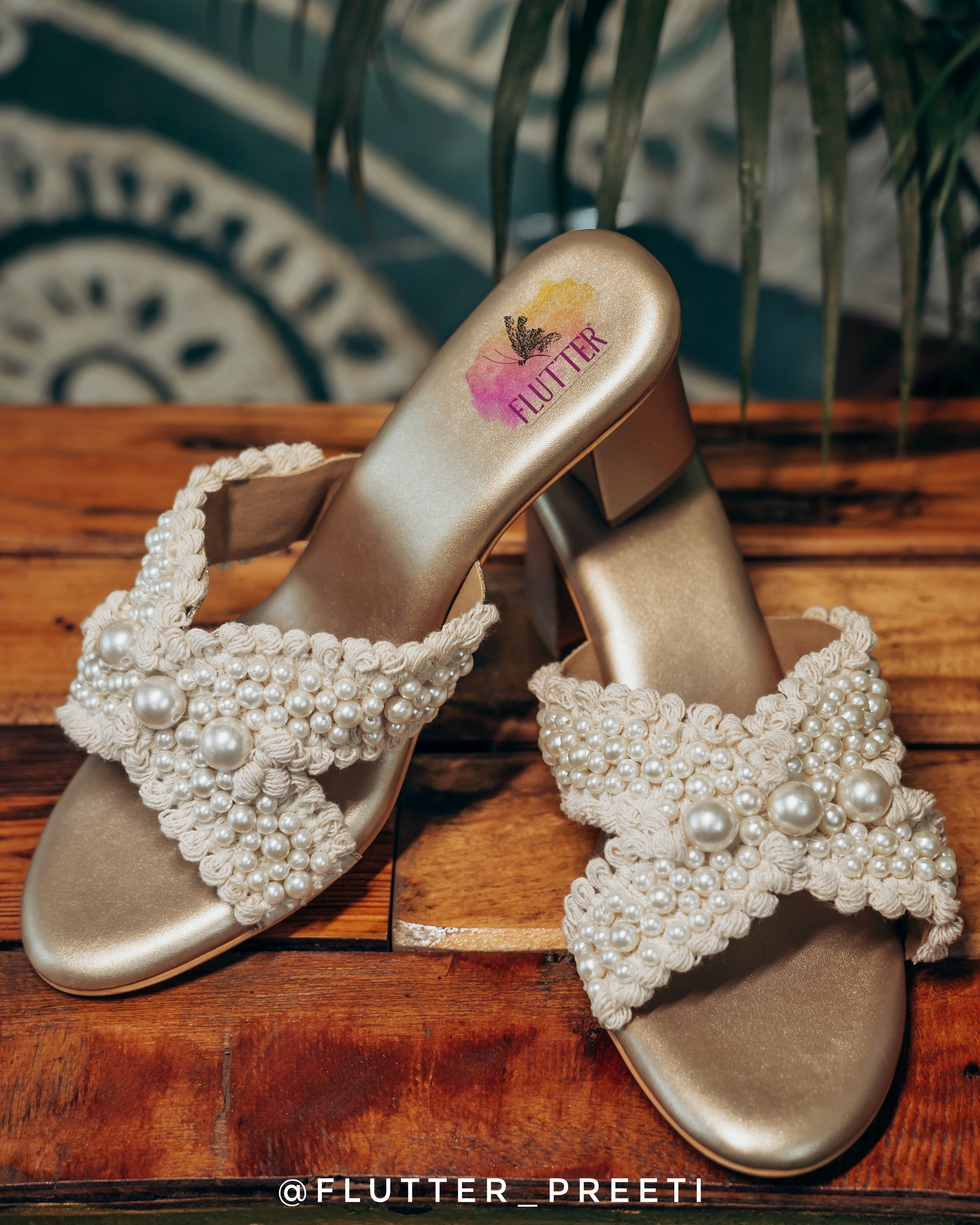 Cozy Knot Pearl Heels