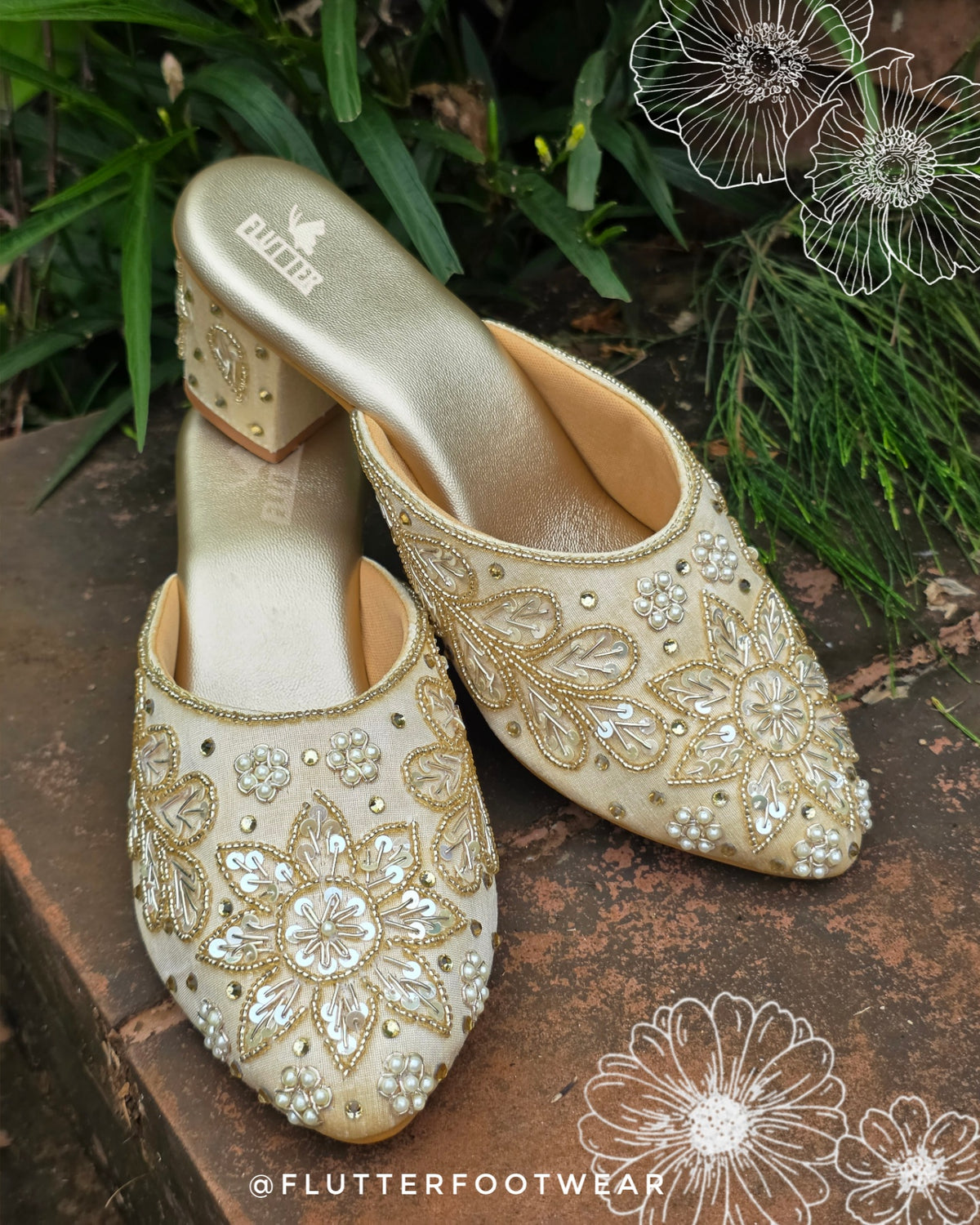 Gold Gardenia Mojaris