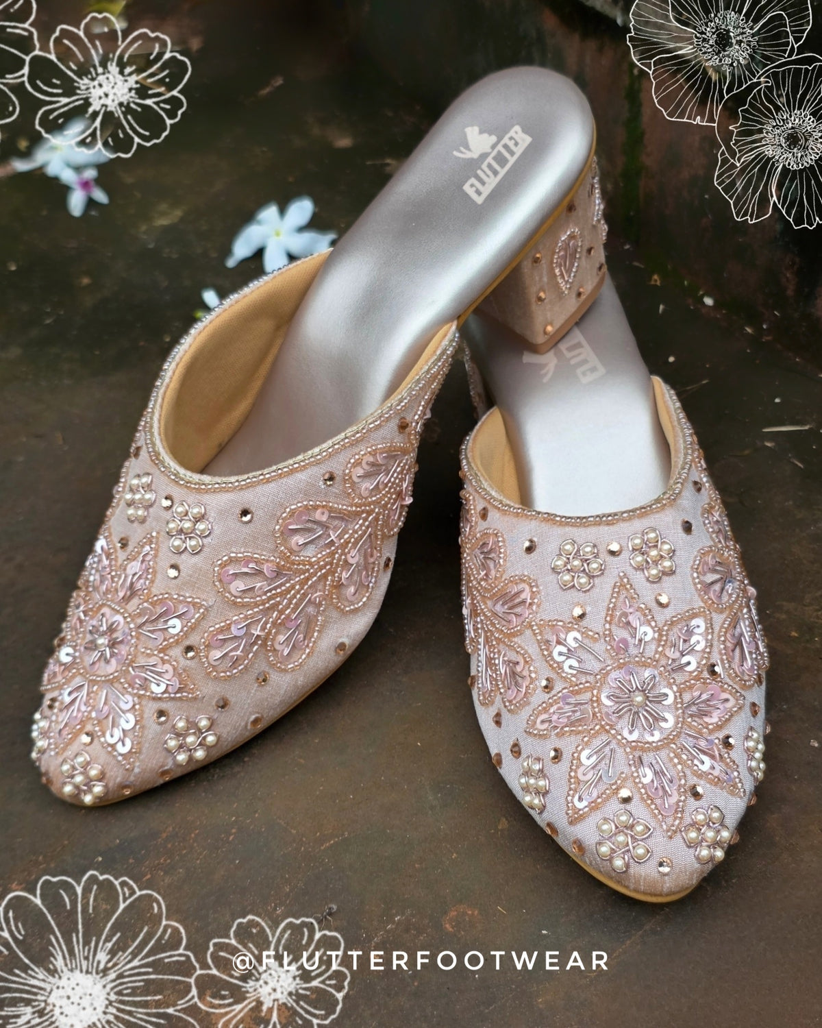 Rose Gold Gardenia Mojaris