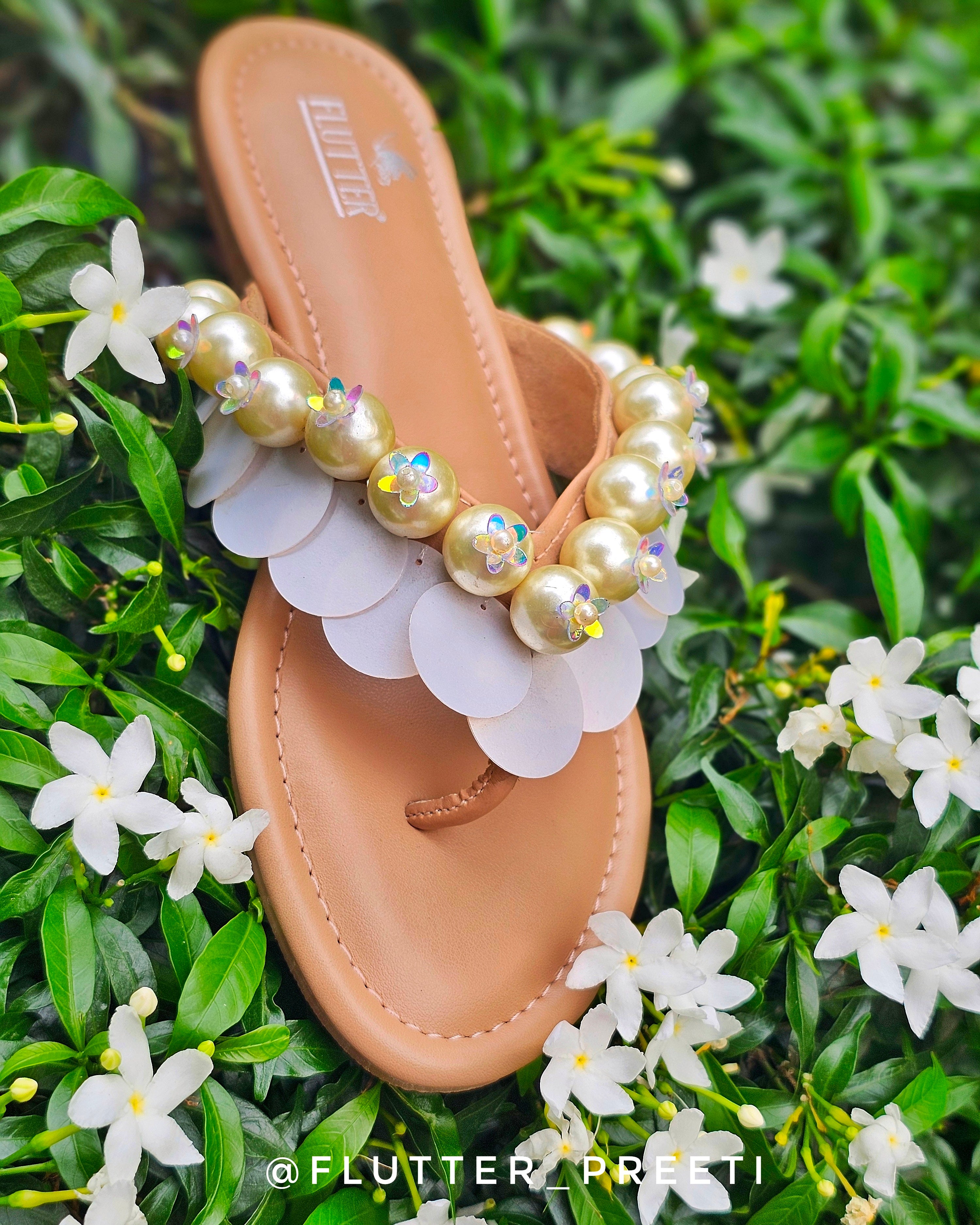 Summer Of Pearl flats
